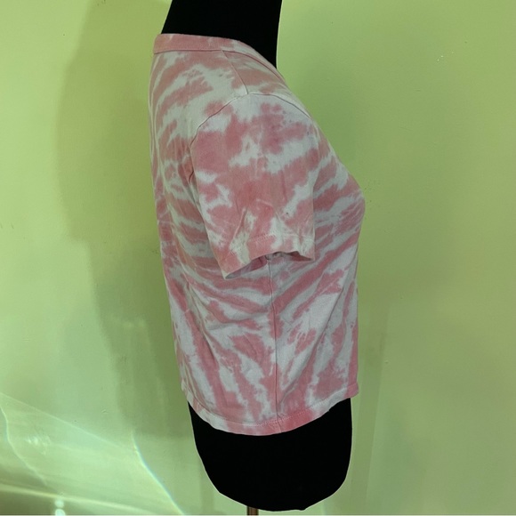 VANS PINK AND WHITE TYE DYE EMBROIDERED SKATEBOARD T SHIRT SIZE X SMALL XS - Picture 4 of 6